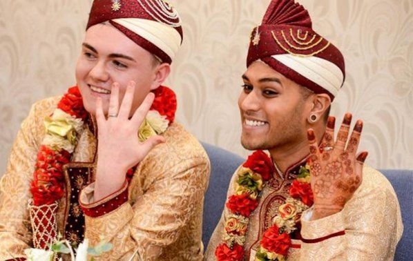Първият в света брак между хомосексуални мюсюлмани предизвика бурни коментари