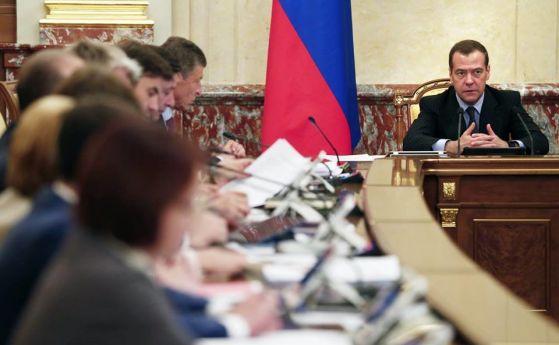 Руският министър председател Дмитрий Медведев заяви че новите санкции наложени от