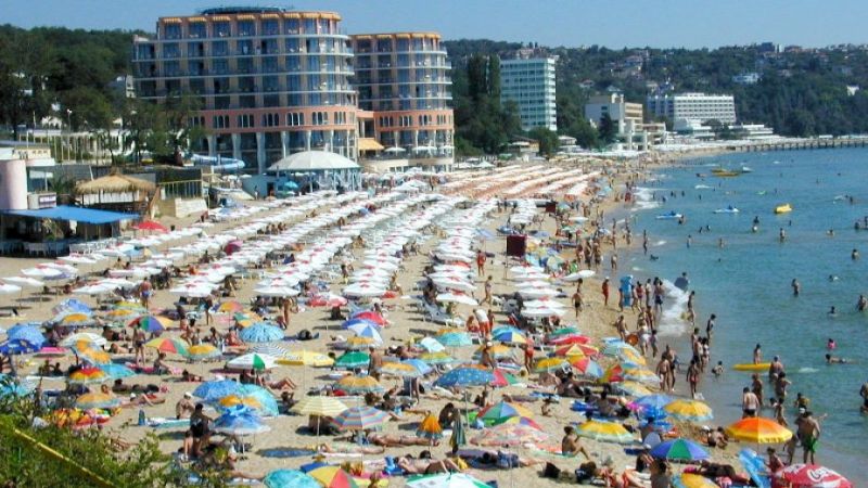 Над 3,3 милиона са чуждестранните туристи, посетили България от януари