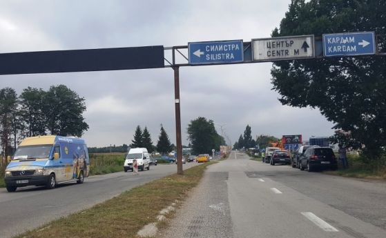 Стартира ремонтът на 14 км от пътя Добрич – Кардам