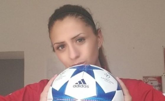 Футболната съдийка Теодора Тодорова е решена да стигне до край