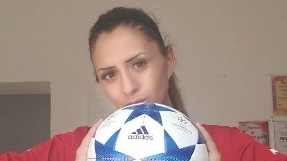 Футболната съдийка Теодора Тодорова е решена да стигне до край,