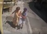 Задържаха сериен нападател на възрастни жени в София (видео)
