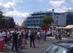 Стотици излязоха на протест в Слънчев бряг срещу акциите на Валери Симеонов
