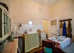 Димитровград открива ретро апартамент за живота по време на социализма (галерия)
