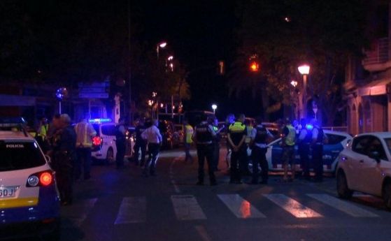 Броят на убитите при атентатите в Испания достигна 16 със