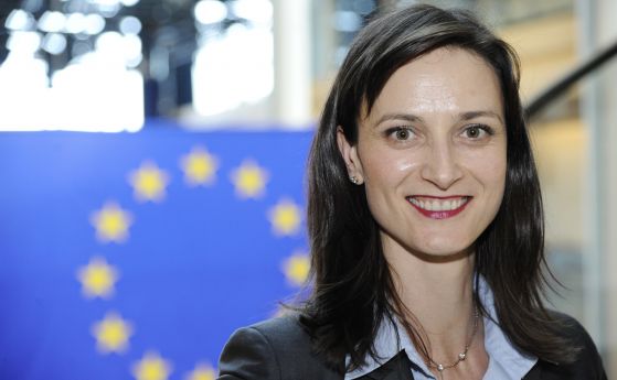 Еврокомисарят по дигитализацията Мария Габриел обяви че започва систематична работа