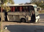 Бомба в контейнер избухна пред автобус със затворници в Измир