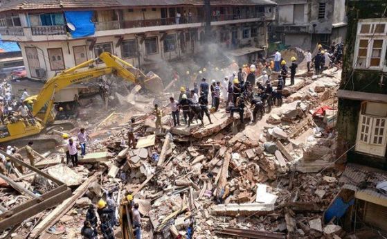 Месец след като рухването на сграда в Мумбай уби 17