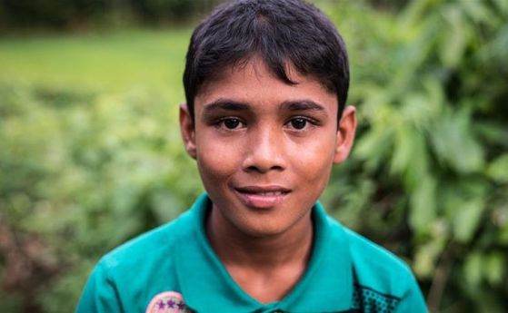 12 годишният Джашим е един от стотиците хиляди бежанци от мюсюлманското