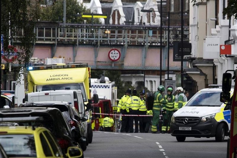 Ислямска държава пое отговорност за взрива във влак на лондонското