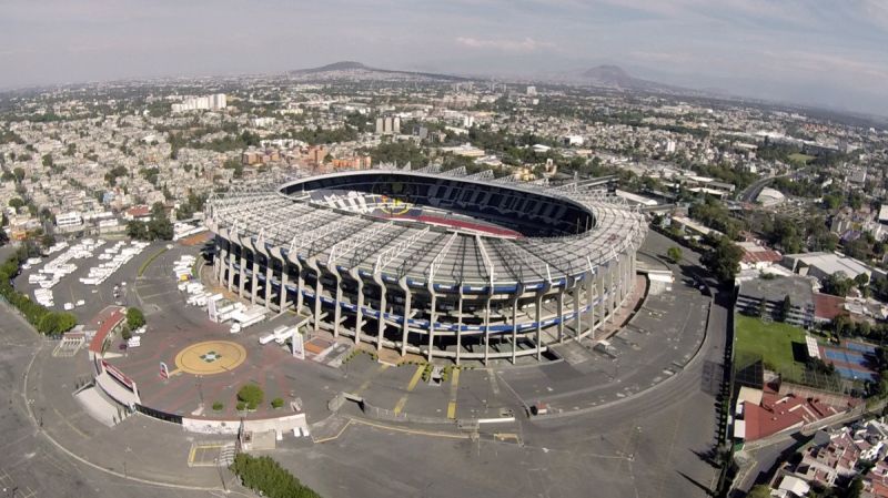 Легендарният стадион Ацтека в мексиканската столица също е пострадал от