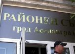 Ученикът, бил с кол учител в Садово, остава в ареста