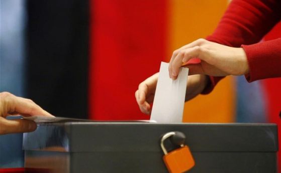 Канцлерът Ангела Меркел тръгва към четвърти мандат Съюзът ХДС ХСС печели