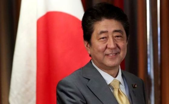 Японският министър председател Шиндзо Абе разпусна долната камара на парламента заради