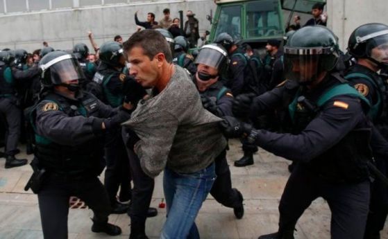 893 души са потърсили медицинска помощ след сблъсъците заради референдума