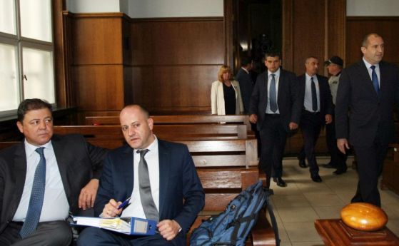 Съдът вика Плевнелиев по делото срещу Николай Ненчев