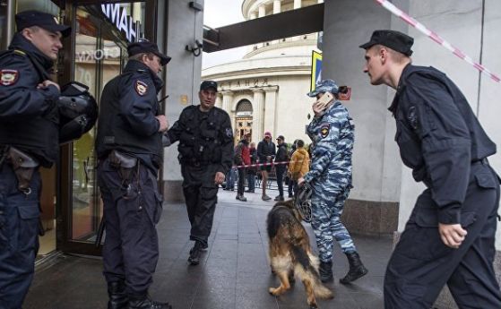 Правоохранителните органи в Москва получиха днес над 130 фалшиви сигнала