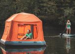 Мечтата на къмпингаря: Създадоха плаваща палатка