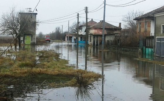 Бедственото положение в Бургас и най пострадалата от наводненията община Камено