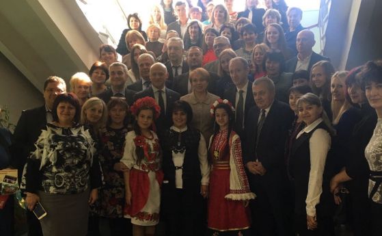 Разширяване на изучаването на български език в училищата в Украйна
