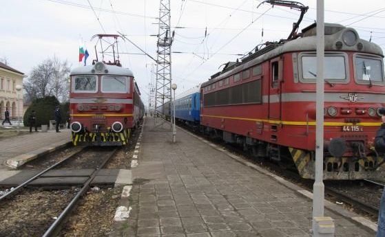 С 800 млн. лева рехабилитират на жп линията Пловдив-Бургас