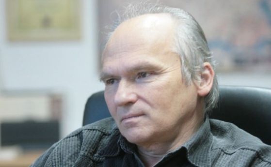 Кметът на Босилеград Владимир Захариев е уреждал медицинска помощ във