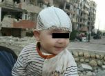 Земетресението в Иран: Извадиха здраво бебе от руините, стояло там 3 дни
