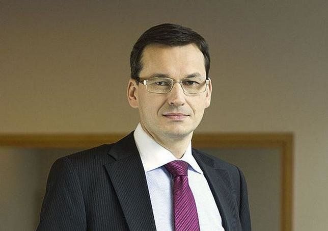Премиерът на Полша Беата Шидло е подала оставка в четвъртък