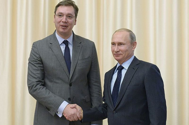 Президентът на Сърбия Александър Вучич и руския му колега Владимир