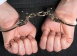 Арестуваха 66-годишен мъж за блудство с 13-годишно момиче