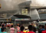 След жертвите от наводненията на Филипините: Десетки загинали при пожар в мол