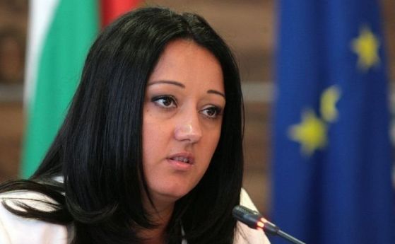 България няма да повдига темата за отпадане на евросанкциите срещу