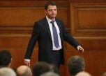Делян Добрев оттеглил оставката си като депутат след жалбата на БСП в КС