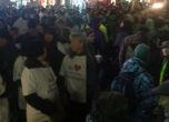 Хиляди на протест в центъра на София 'за' и 'против' промените в Пирин (снимки)