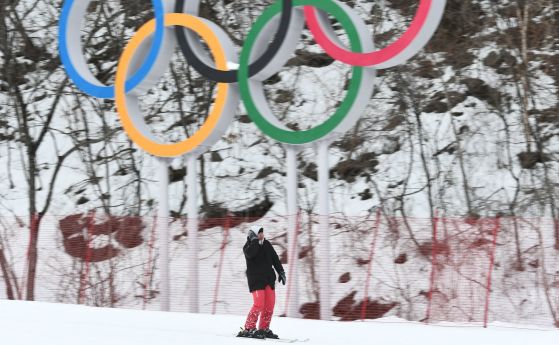 Състезанието по ски спускане мъже Алпийски дисциплини на зимната олимпиада