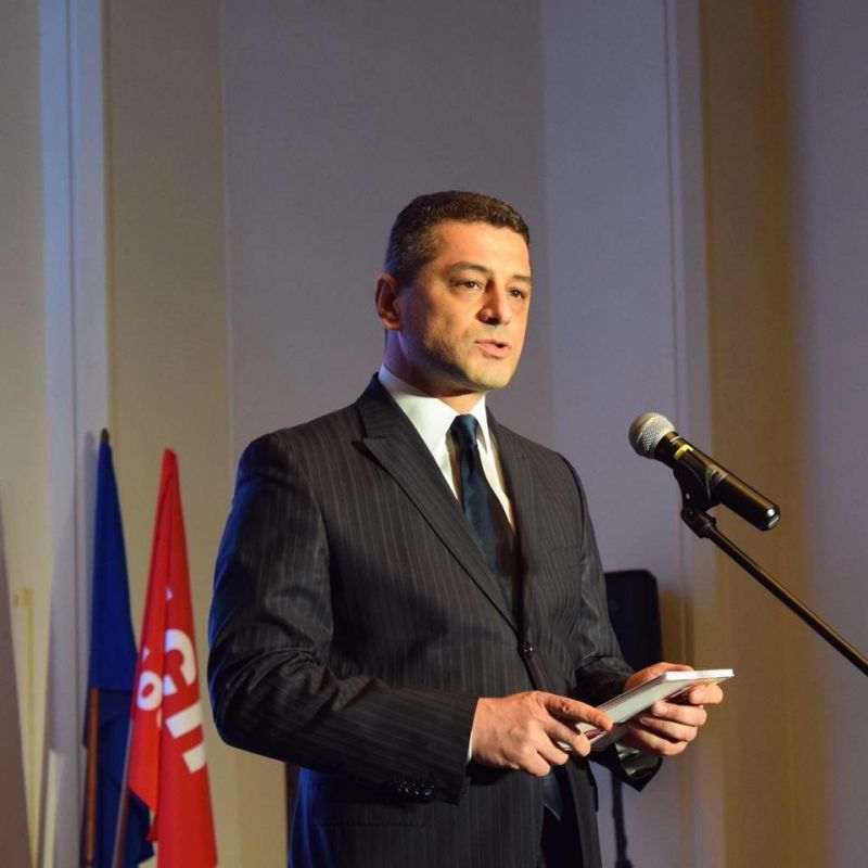 Соцдепутатът Красимир Янков се усъмни в необходимостта да се подменят