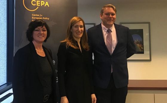 Българското правителство в партньорство с частния сектор предприема активни действия