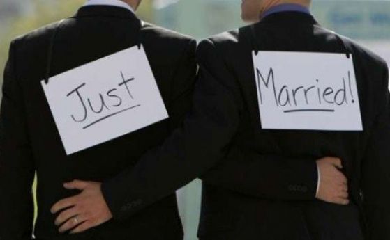  Сова Харис: 70% от българите са срещу гей браковете 