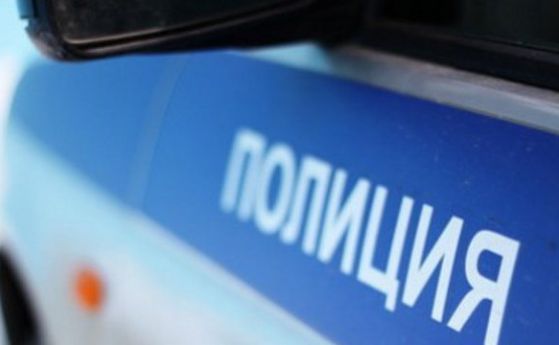 Петима души са задържани след преследване от полицията заради взривен