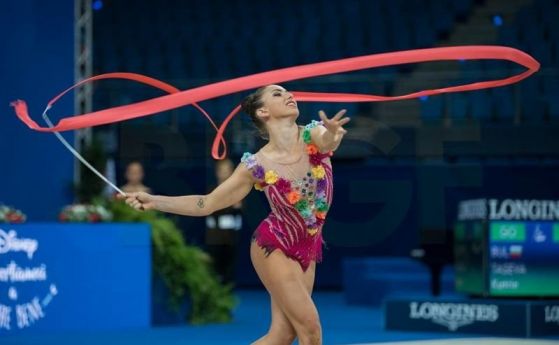Прелестната ни гимнастичка Невяна Владинова си направи мотивираща татуировка на