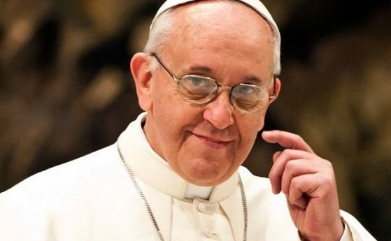 Папа Франциск заяви че мъжете които посещават проститутки са престъпници
