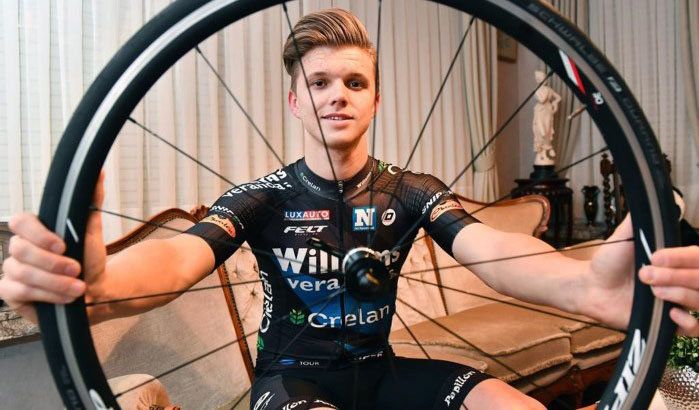 Смъртта на 23-годишния белгийски колоездач Михаел Гоолаертс почерни тазгодишното издание