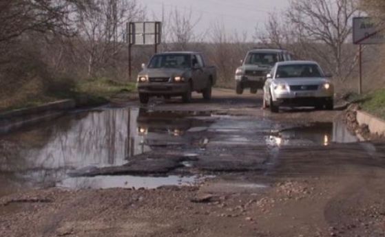 Жители на четири села в област Плевен блокираха пътя за