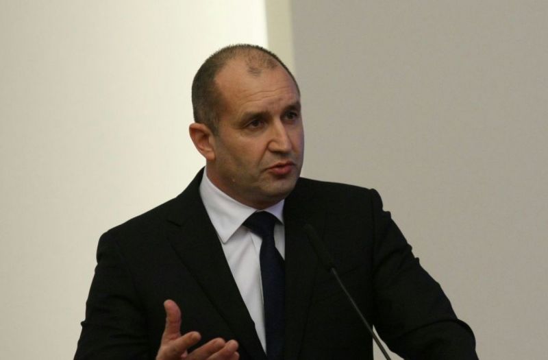 Президентът Румен Радев отхвърли обвиненията на председателя на парламентарната група