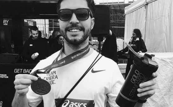 29 годишният участник в маратона в Лондон Матю Кембъл е колабирал
