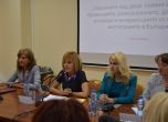 Манолова призова за законодателни промени за защита на децата - жертви на насилие