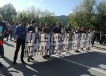 Лекари и жители на Ловеч блокираха пътя София - Варна