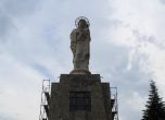 Започна ремонтът на монумента Св. Богородица в Хасково