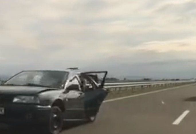 Две коли са се сблъскали на магистрала Тракия в посока Бургас